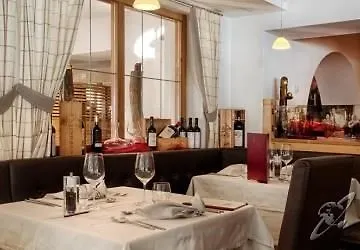 Tony - Small Romantic Hotel Corvara In Badia